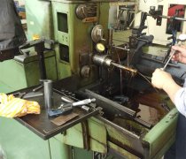 �߾��ܽ�����ĥ����ĥ�ӹ�